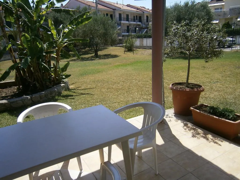 Kiparissis Apartments Kriopigi