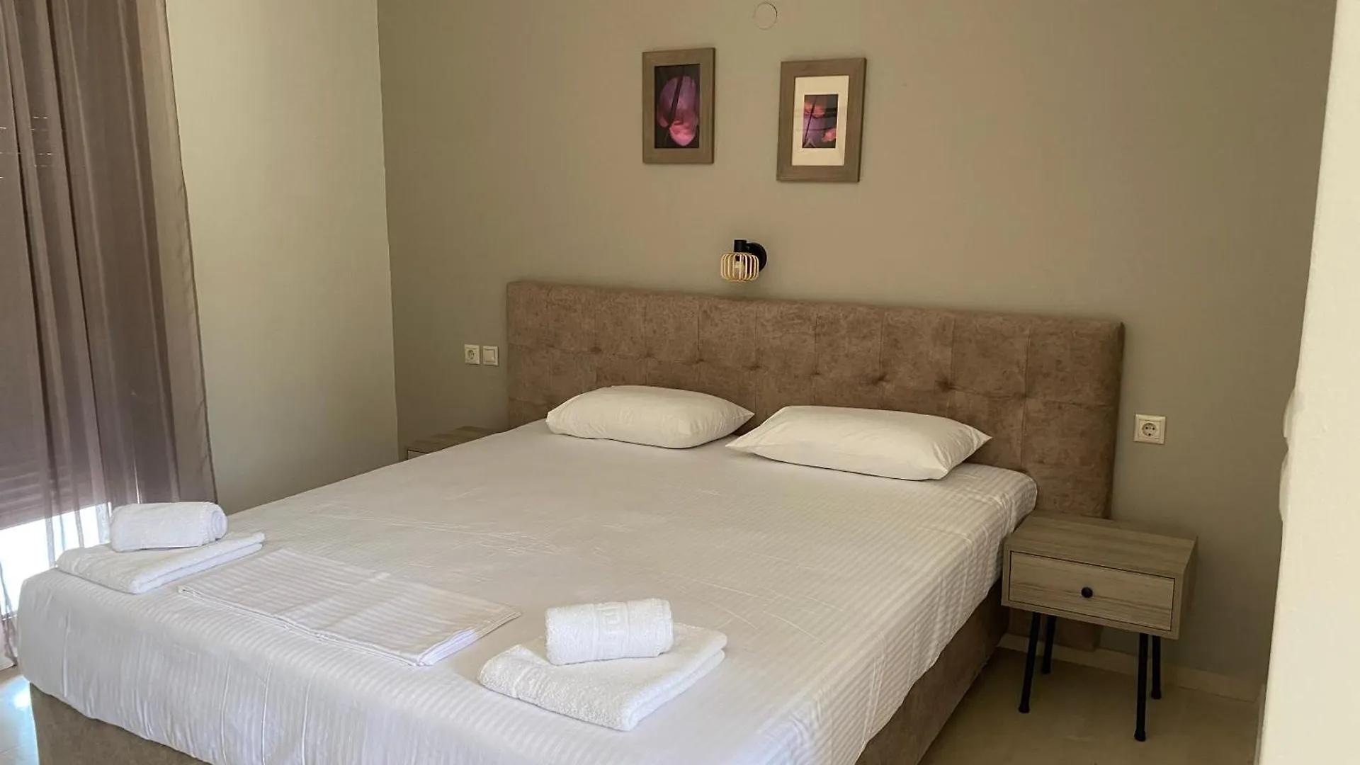Kiparissis Apartments Kriopigi