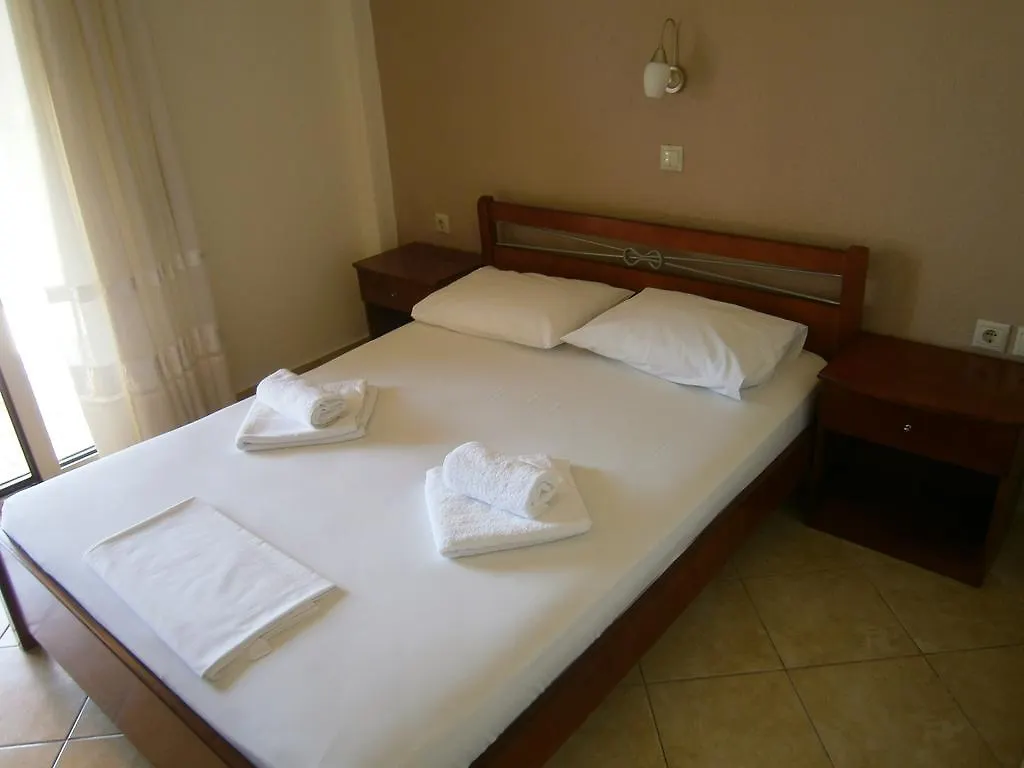 Kiparissis Apartments Kriopigi Greece