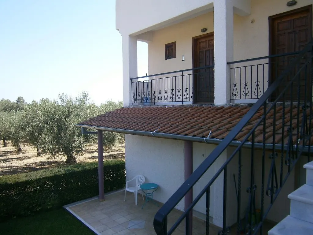 Kiparissis Apartments Kriopigi Greece
