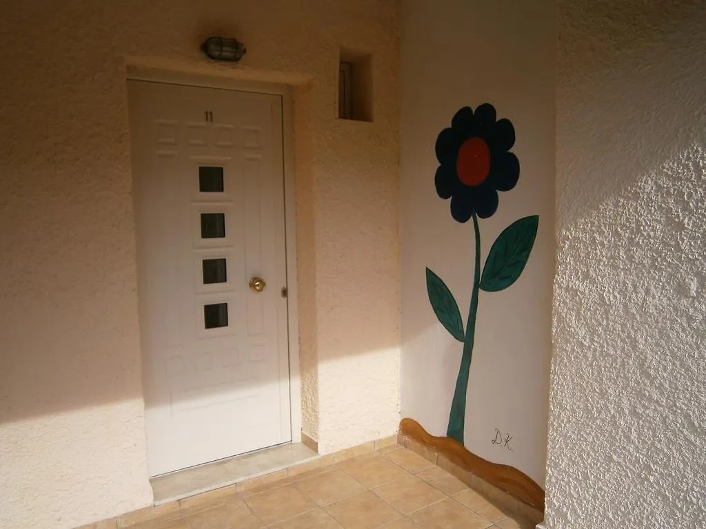 Kiparissis Apartments Kriopigi